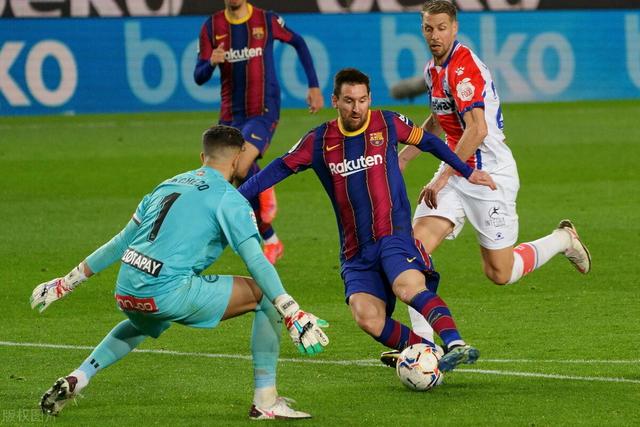 刚刚！集结日俄克拉荷马雷霆备战意甲詹姆斯连续十场比赛得分超过高光表现，梅西在中国队比赛中势不可挡的简单介绍