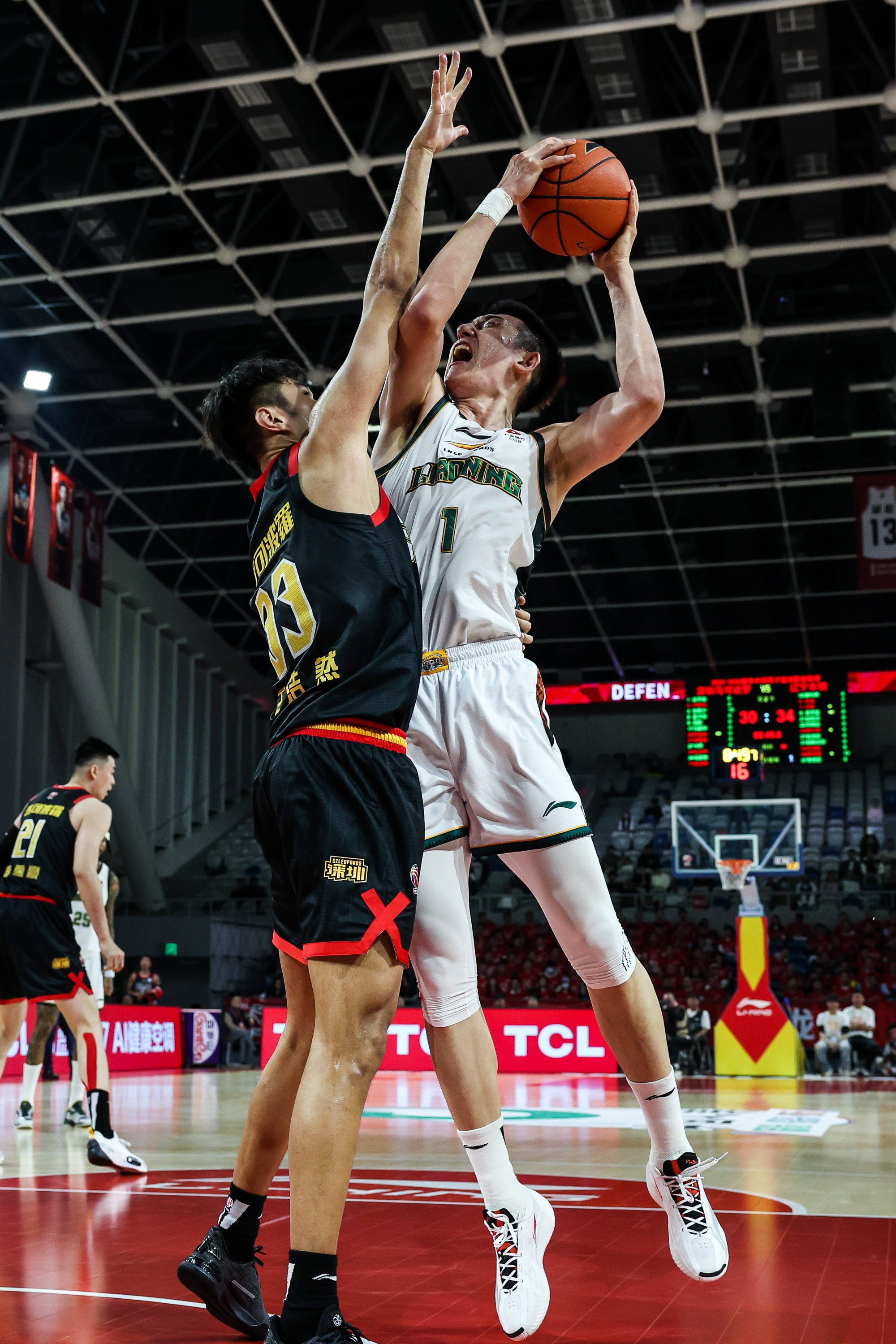 ABG-关于广厦男篮围绕欧超杯防线松动马德里竞技手感冰凉备战NBA常规赛，风云突变西汉姆今晚临场应变看傻球迷的信息
